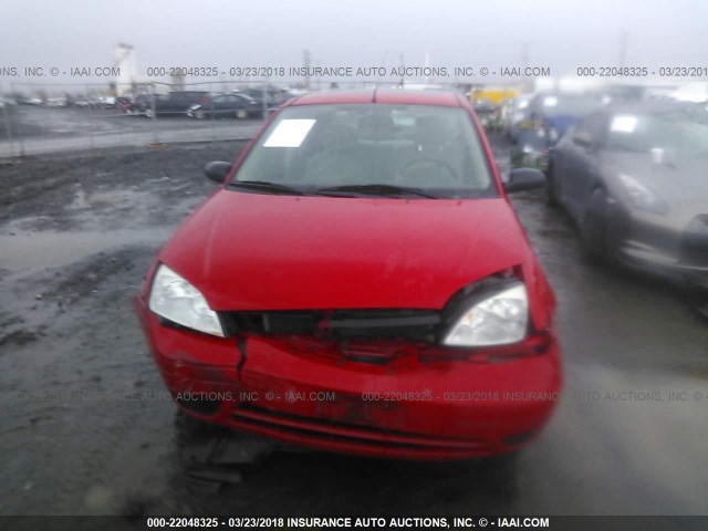 1FAFP34N97W214253 - 2007 FORD FOCUS ZX4/S/SE/SES RED photo 6