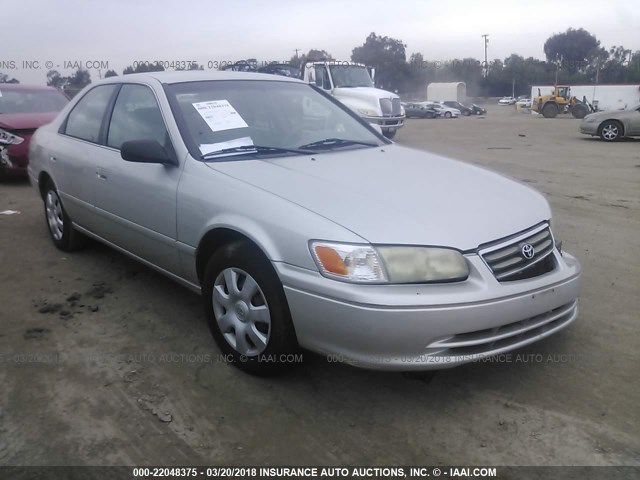 4T1BG22KX1U770937 - 2001 TOYOTA CAMRY CE/LE/XLE GRAY photo 1