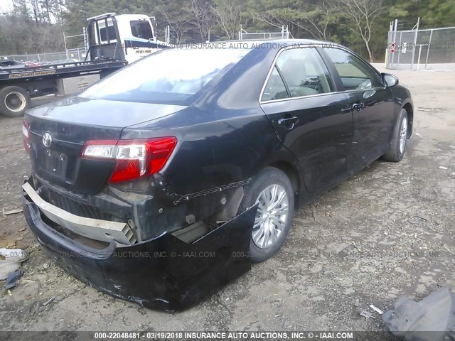 4T1BF1FK2EU800008 - 2014 TOYOTA CAMRY L/SE/LE/XLE BLACK photo 4