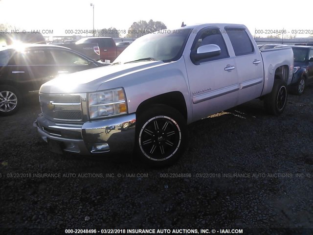 3GCPCSE02DG277857 - 2013 CHEVROLET SILVERADO C1500 LT SILVER photo 2