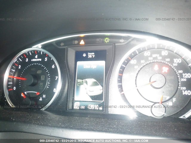 4T1BF1FK2GU220275 - 2016 TOYOTA CAMRY LE/XLE/SE/XSE Blau Foto 7