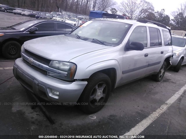 1GNET16S856170341 - 2005 CHEVROLET TRAILBLAZER EXT LS/EXT LT SILVER photo 2