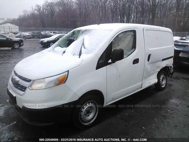 3N63M0YN2FK721212 - 2015 CHEVROLET CITY EXPRESS LS WHITE photo 2