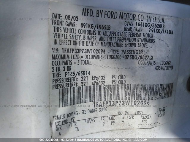 1FAFP33P73W102094 - 2003 FORD FOCUS LX WHITE photo 9