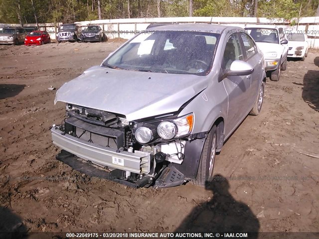 1G1JA5SH0D4162350 - 2013 CHEVROLET SONIC LS SILVER photo 2