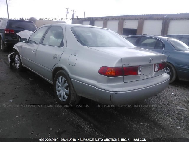 4T1BF22K5YU099271 - 2000 TOYOTA CAMRY LE/XLE GRAY photo 3