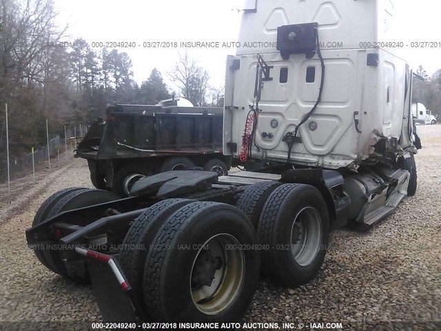 3AKJGLD63ESFV3327 - 2014 FREIGHTLINER CASCADIA 125  WHITE photo 4