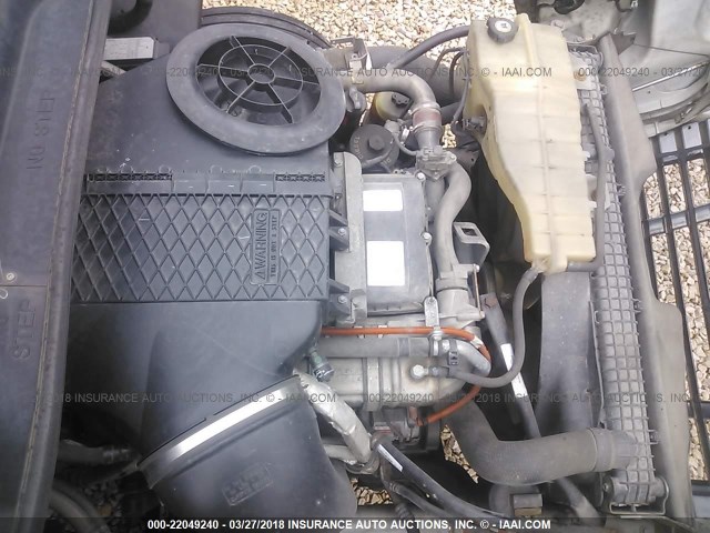 3AKJGLD63ESFV3327 - 2014 FREIGHTLINER CASCADIA 125  WHITE photo 9