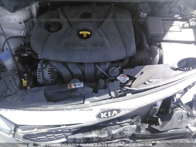 KNAFK4A64F5257377 - 2015 KIA FORTE LX CREAM photo 10