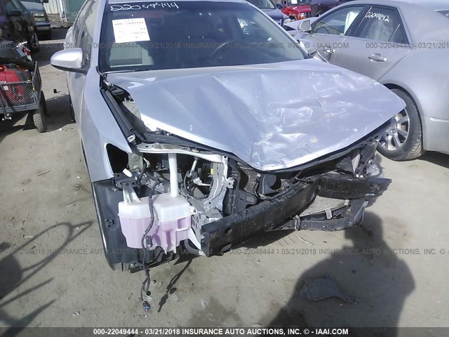 4T4BF1FK8CR241812 - 2012 TOYOTA CAMRY SE/LE/XLE SILVER photo 6