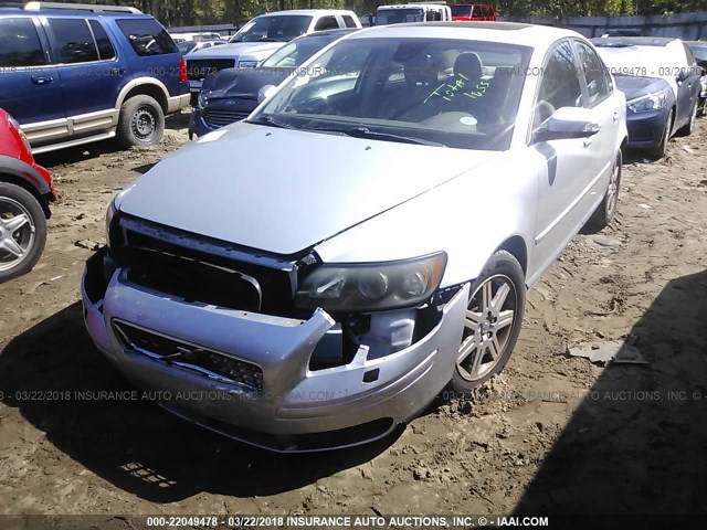 YV1MS382172296934 - 2007 VOLVO S40 2.4I ვერცხლისფერი ფოტო 2