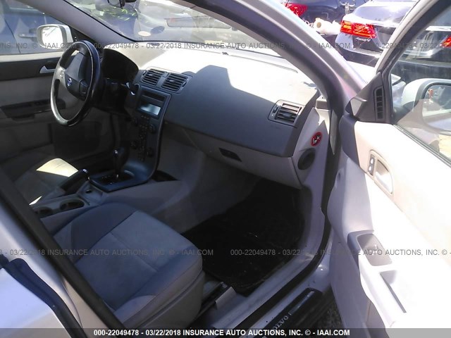 YV1MS382172296934 - 2007 VOLVO S40 2.4I ვერცხლისფერი ფოტო 5