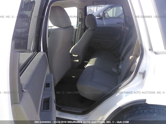 1J4GS48K35C675816 - 2005 JEEP GRAND CHEROKEE LAREDO/COLUMBIA/FREEDOM 白色 照片 8