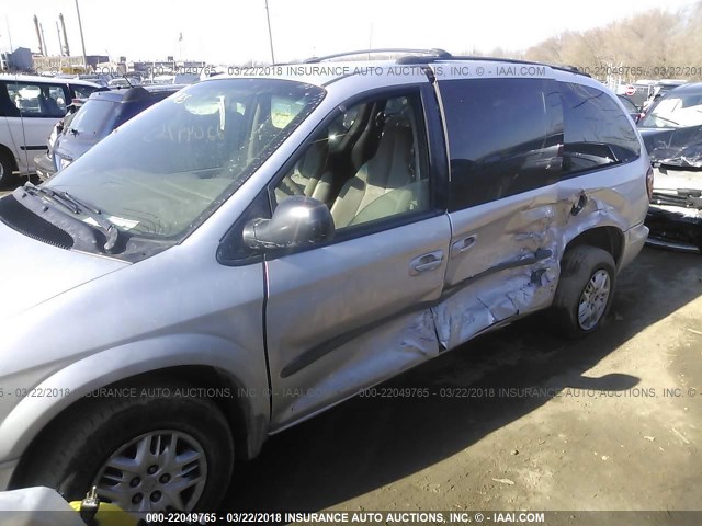 2B4GP44382R780597 - 2002 DODGE GRAND CARAVAN SPORT SILVER photo 6