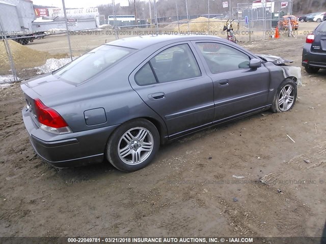 YV1RS592752463505 - 2005 VOLVO S60 2.5T GRAY photo 4