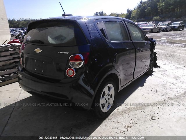 1G1JA6SG0G4140026 - 2016 CHEVROLET SONIC LS Dark Blue photo 4