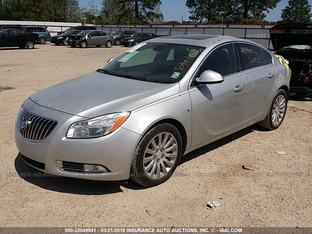 W04GW5EV6B1066820 - 2011 BUICK REGAL CXL SILVER photo 2