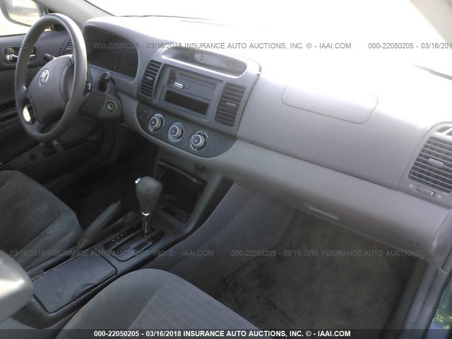 4T1BE32K45U022881 - 2005 TOYOTA CAMRY LE/XLE/SE GREEN photo 5