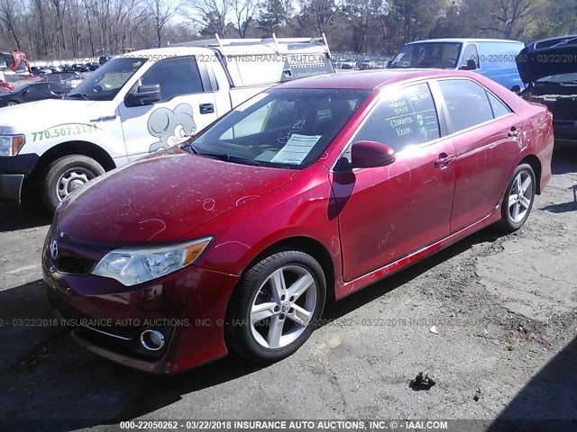 4T1BF1FK5CU626285 - 2012 TOYOTA CAMRY SE/LE/XLE 红色 照片 2