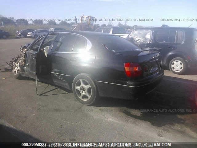 JT8BH68X1W0012719 - 1998 LEXUS GS 400 BLACK photo 3