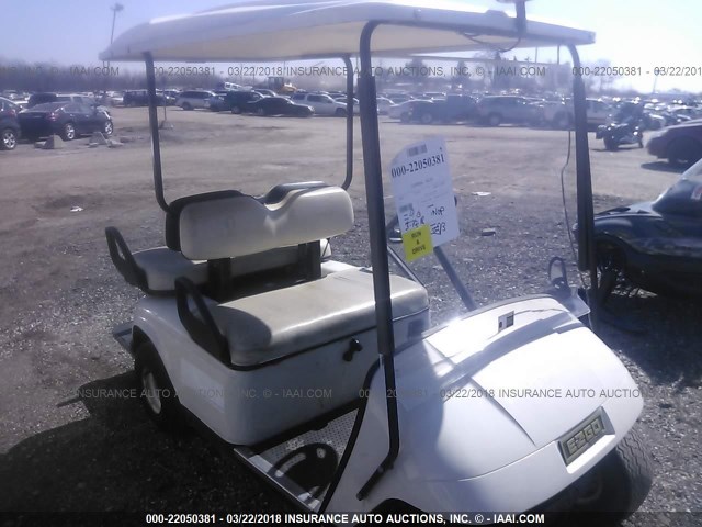 1611365 - 2000 EZ GO GOLF CART  WHITE photo 1