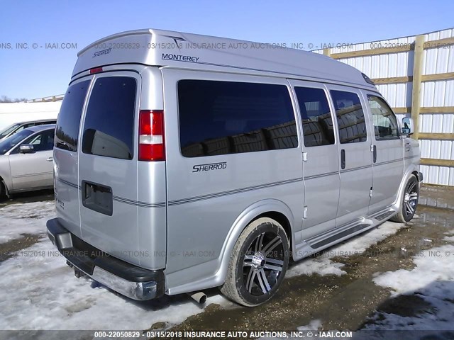 1GBSGDC42B1124816 - 2011 CHEVROLET EXPRESS G1500 3LT SILVER photo 4