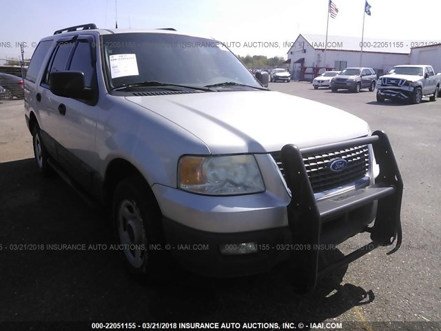 1FMPU16536LA85270 - 2006 FORD EXPEDITION XLT SILVER photo 1