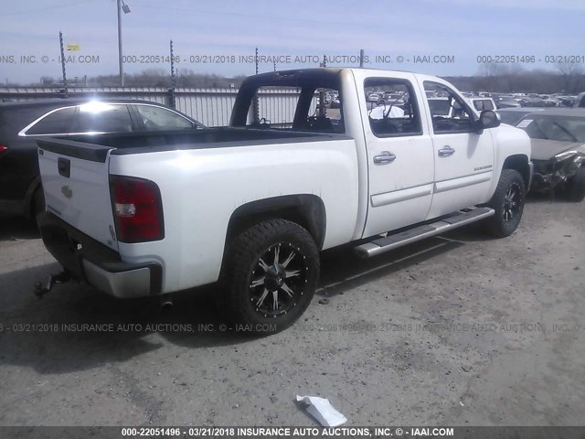 3GCPCSE07DG279572 - 2013 CHEVROLET SILVERADO C1500 LT WHITE photo 4