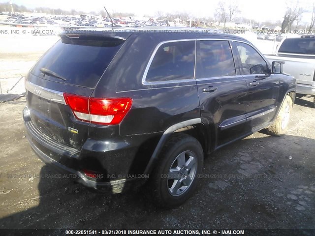 1J4RR4GG1BC589689 - 2011 JEEP GRAND CHEROKEE LAREDO BLACK photo 4