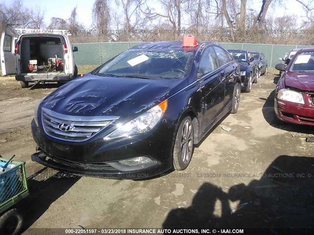 5NPEC4AB2EH809109 - 2014 HYUNDAI SONATA SE/LIMITED BLACK photo 2