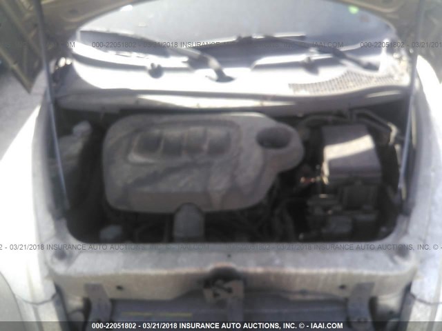 3GNCA33D08S665874 - 2008 CHEVROLET HHR LS SILVER photo 10