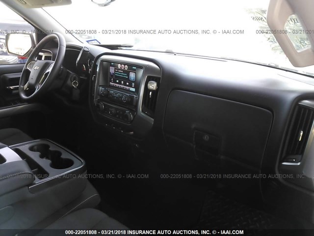 1GCVKREC5FZ242262 - 2015 CHEVROLET SILVERADO K1500 LT WHITE photo 5