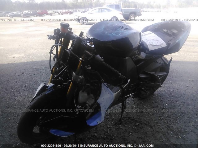 JKAZXCC154A003558 - 2004 KAWASAKI NINJA ZX 10R BLACK photo 2