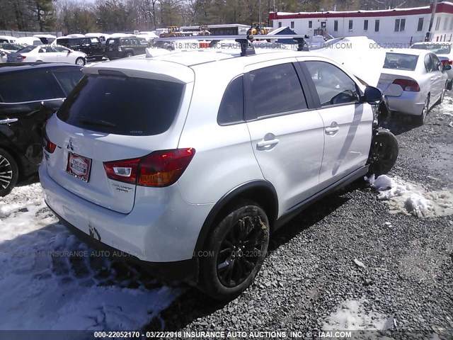 JA4AR3AU1HZ038531 - 2017 MITSUBISHI OUTLANDER SPORT ES/SE WHITE photo 4