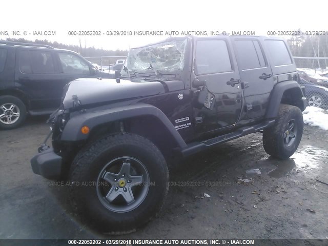 1C4BJWDG0FL577702 - 2015 JEEP WRANGLER UNLIMITE SPORT BLACK photo 2