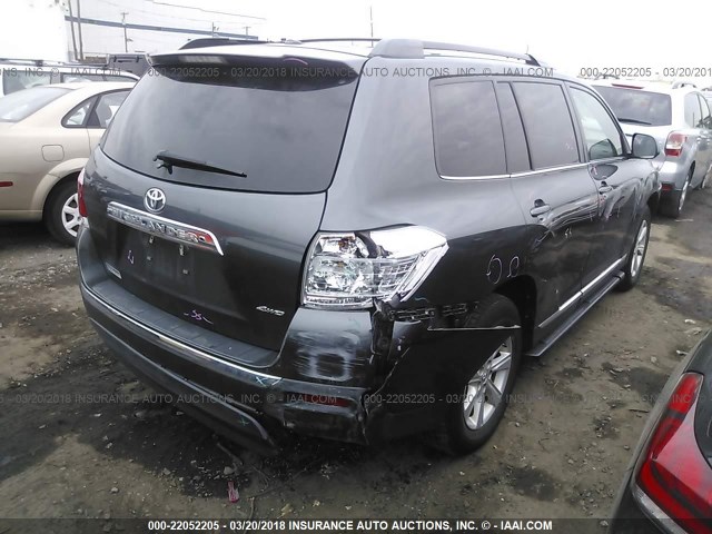 5TDBK3EH4BS063508 - 2011 TOYOTA HIGHLANDER SE GRAY photo 4