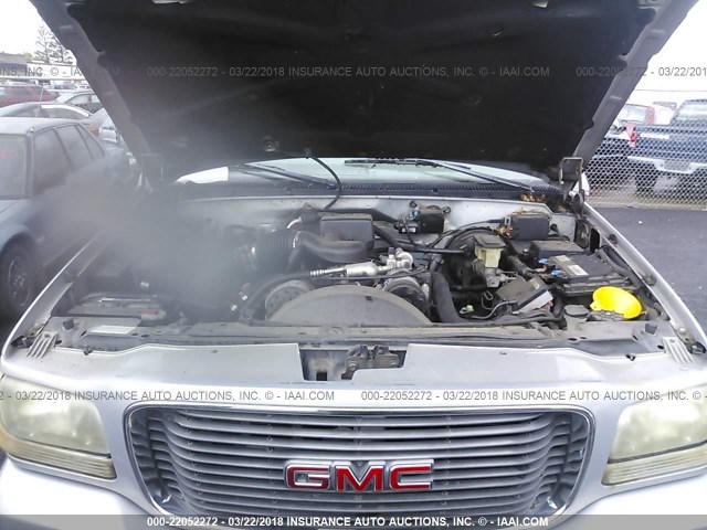 1GKEK13RXXR909163 - 1999 GMC DENALI SILVER photo 10