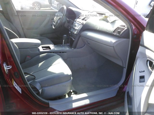 4T1BE46KX7U064152 - 2007 TOYOTA CAMRY NEW GENERAT CE/LE/XLE/SE RED photo 5