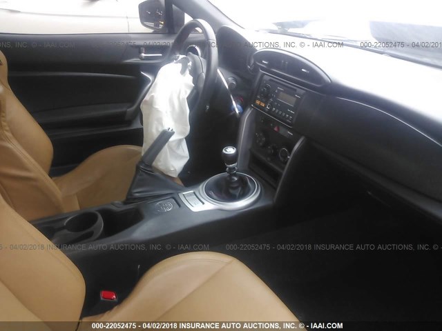 JF1ZNAA19D1721395 - 2013 TOYOTA SCION FR-S მუქი ლურჯი ფოტო 5