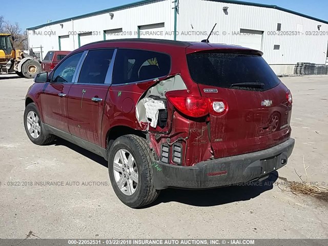 1GNKVJED0BJ207004 - 2011 CHEVROLET TRAVERSE LT RED photo 3