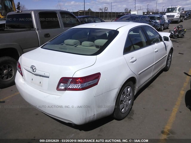 4T4BF3EK4AR042105 - 2010 TOYOTA CAMRY SE/LE/XLE WHITE photo 4