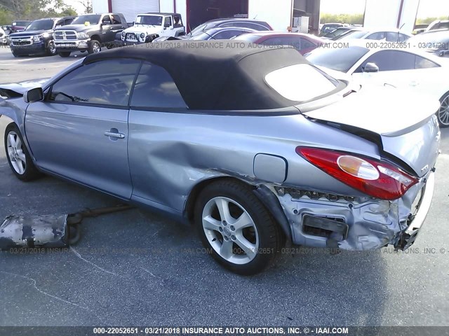 4T1FA38P85U054331 - 2005 TOYOTA CAMRY SOLARA SE/SLE BLUE photo 3