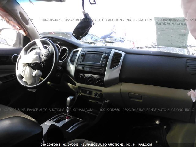 5TFJX4GN7DX024060 - 2013 TOYOTA TACOMA DOUBLE CAB ოქროსფერი ფოტო 5