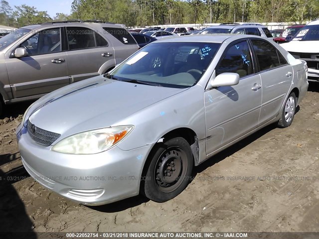 4T1BE32K53U132142 - 2003 TOYOTA CAMRY LE/XLE/SE Gümüş foto 2