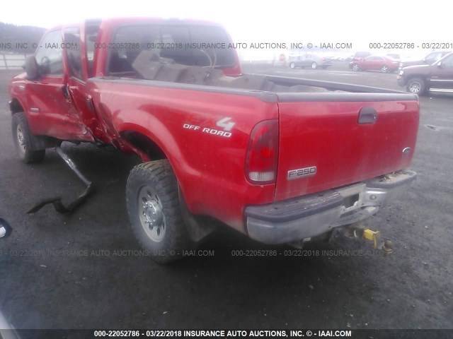 1FTSW21P16EA06013 - 2006 FORD F250 SUPER DUTY RED photo 3