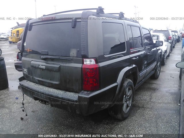 1J8HG48N56C333462 - 2006 JEEP COMMANDER GRAY photo 4