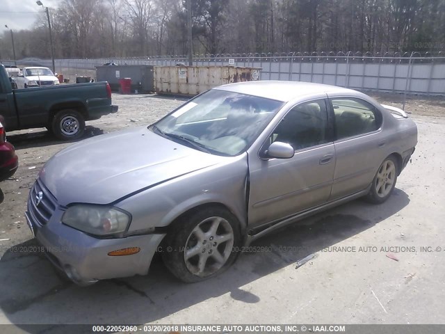 JN1DA31D32T202076 - 2002 NISSAN MAXIMA GLE/GXE/SE SILVER photo 2