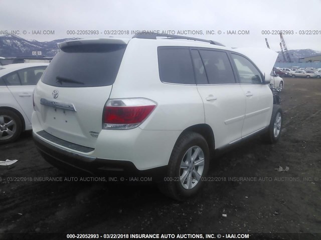 5TDBK3EH0DS263756 - 2013 TOYOTA HIGHLANDER PLUS/SE WHITE photo 4