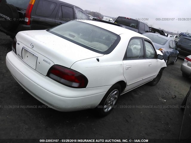 1YVGF22C8W5740501 - 1998 MAZDA 626 DX/LX WHITE photo 4