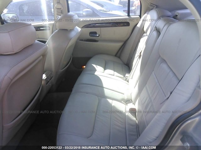 1LNHM82W0YY906293 - 2000 LINCOLN TOWN CAR SIGNATURE TAN photo 8